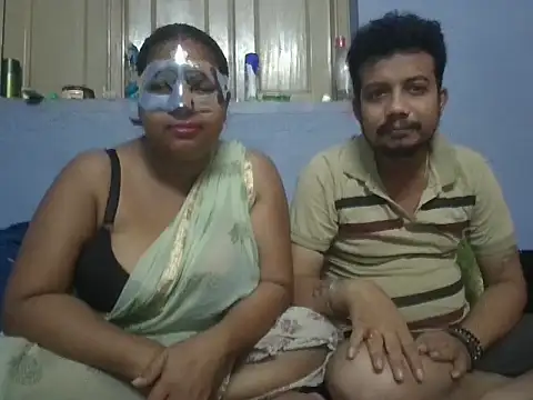 Naina1994 online show from 04-18-26, 08:42