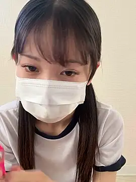 yuki2210 online show from 04-07-26, 08:16