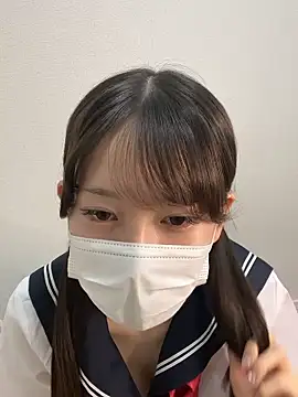 yuki2210 online show from 04-17-26, 08:39