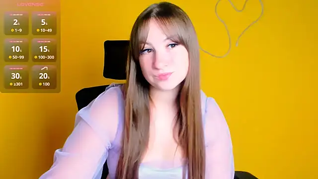 Snapshot of Tiffani_Angel chatting on 07-16-26, 11:18 Tiffani Angel online show from 07-16-26, 11:18