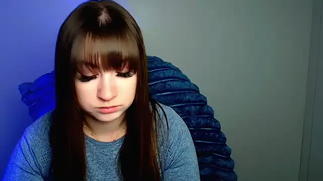 Tiffani Angel online show from 04-06-26, 05:41