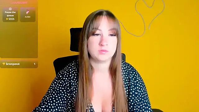 Snapshot of Tiffani_Angel chatting on 07-10-26, 11:21 Tiffani Angel online show from 07-10-26, 11:21