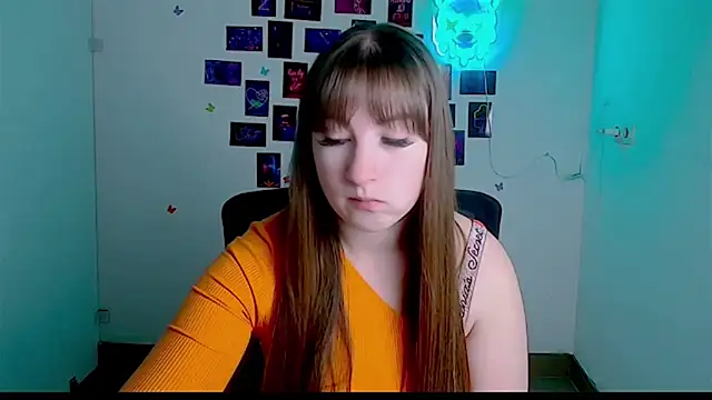 Tiffani Angel online show from 05-05-26, 05:43