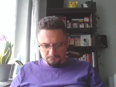 19cmSlave online show from 05-18-26, 07:13