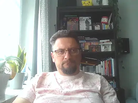 19cmSlave online show from 07-13-26, 11:09