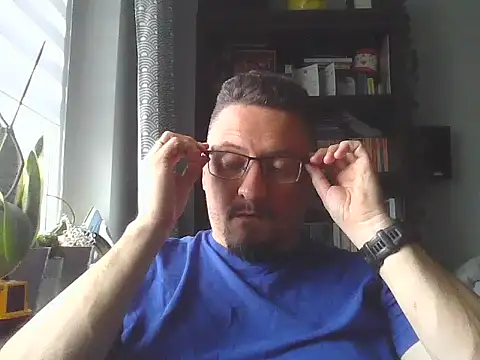 19cmSlave online show from 05-08-26, 10:41