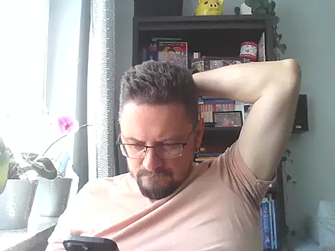 19cmSlave online show from 06-02-26, 07:08