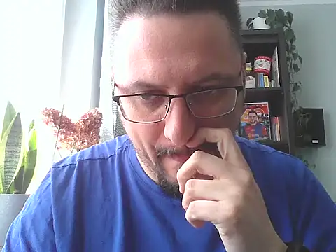19cmSlave online show from 04-10-26, 08:54