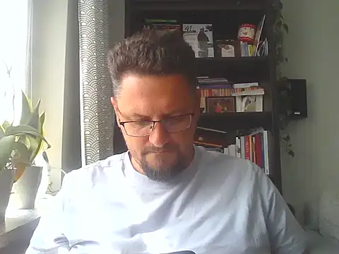 19cmSlave online show from 07-14-26, 08:52