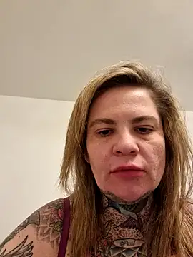 ellarealbrazilian online show from 03-31-26, 08:33