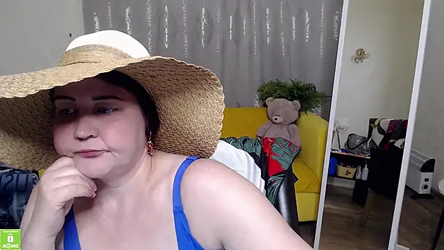 QUEEN02030 online show from 05-29-26, 12:11