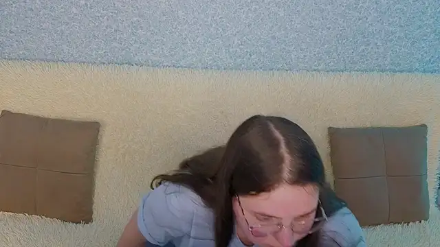 SofiDreamm online show from 04-15-26, 02:32
