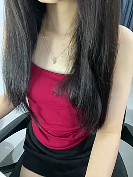 Annie nii online show from 04-24-26, 12:34