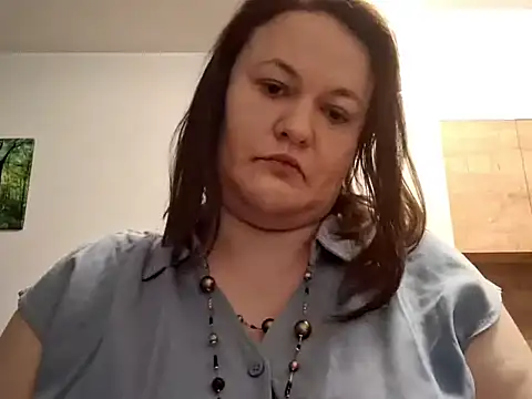 OpheliaMilf online show from 04-10-26, 07:43