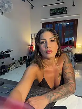 CocoaParadise  online show from 05-27-26, 11:23