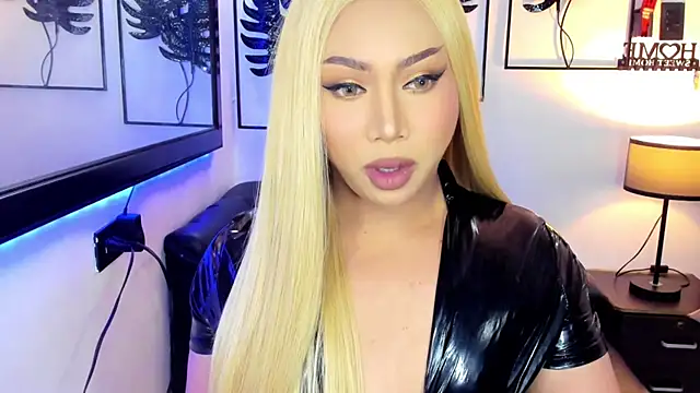  YourBeautifulShemale  online show from 05-19-26, 09:38