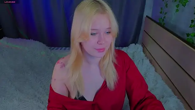 unburnedgirl online show from 07-16-26, 03:20