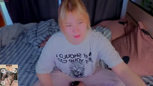 unburnedgirl online show from 05-16-26, 01:37