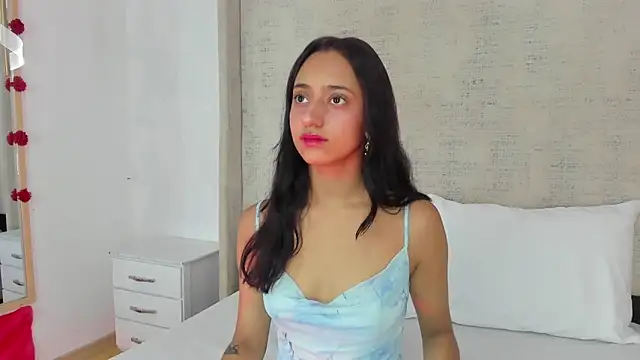Charlotte Benette online show from 04-10-26, 12:34