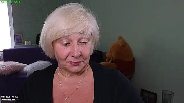 Snapshot of Milane_Milky chatting on 06-29-26, 10:15 Milane Milky online show from 06-29-26, 10:15