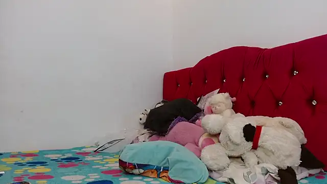 Camila Dirty Rabbit online show from 05-22-26, 10:08