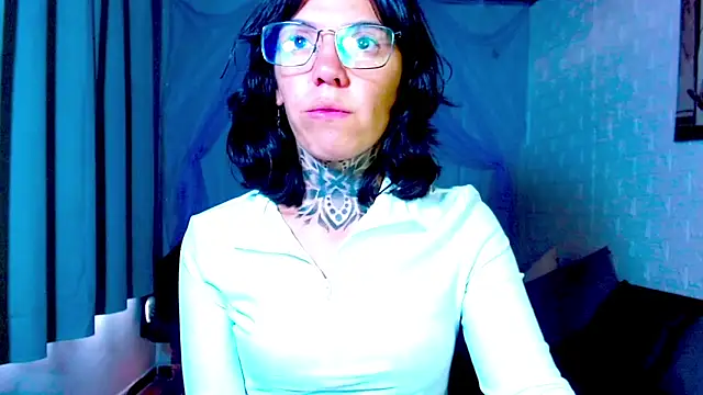 LannieGonzales online show from 04-01-26, 06:38