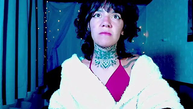 LannieGonzales online show from 04-06-26, 12:50