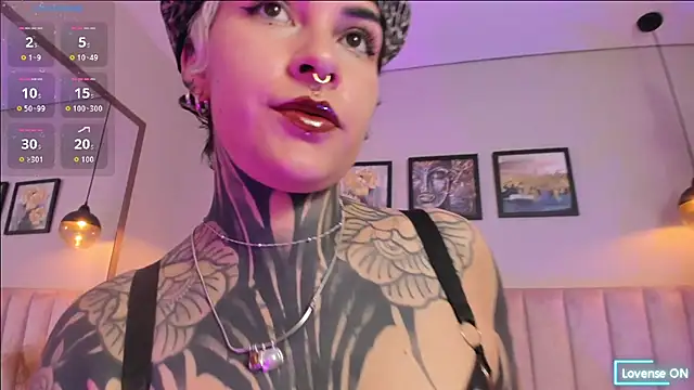 Luana fiore online show from 05-05-26, 12:19