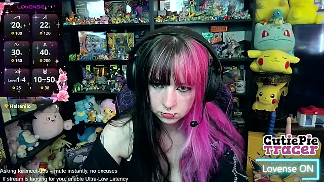 CutieTracer online show from 05-25-26, 03:11