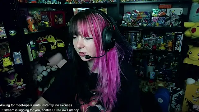 CutieTracer online show from 06-11-26, 02:03