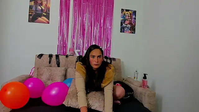 Snapshot of seleste_brown chatting on 04-01-26, 09:56 seleste brown online show from 04-01-26, 09:56