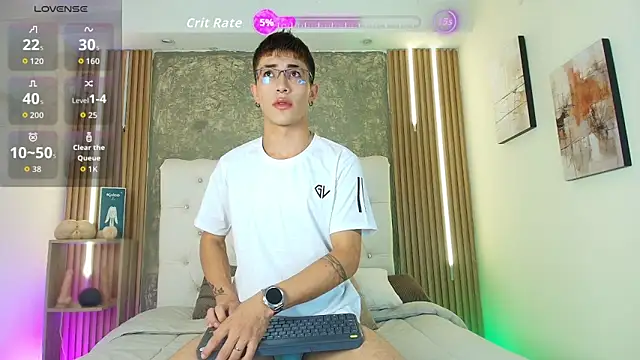 Snapshot of Dominik_Blake chatting on 04-05-26, 12:34 Dominik Blake online show from 04-05-26, 12:34