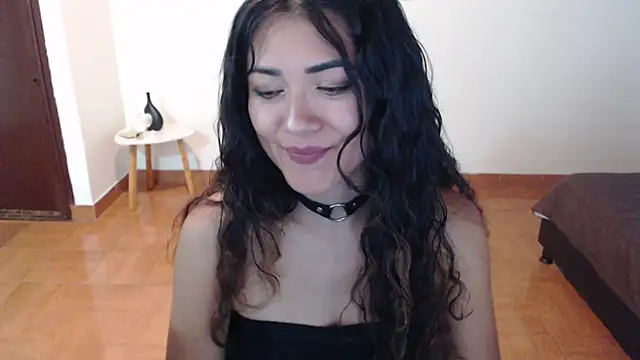 FreyaRouge online show from 05-22-26, 07:01