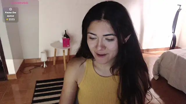 FreyaRouge online show from 04-09-26, 02:45