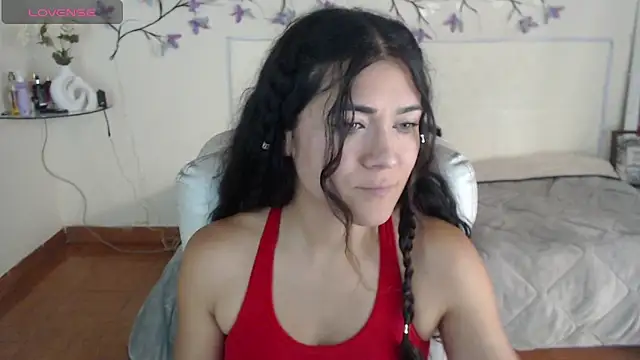 FreyaRouge online show from 04-02-26, 03:08