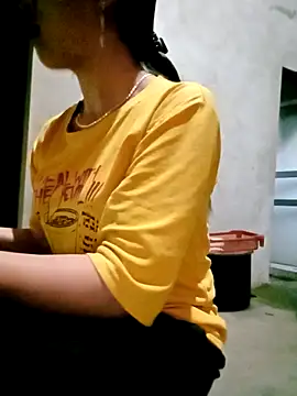 Lisa-aa online show from 05-06-26, 11:53