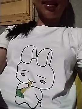 Lisa-aa online show from 04-22-26, 12:34