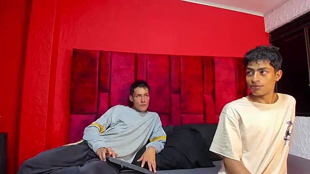 LuckandSamuel online show from 04-28-26, 02:21