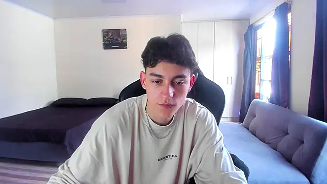 Luke Chill online show from 04-03-26, 07:53