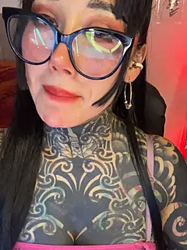 Musedreams online show from 04-04-26, 02:18