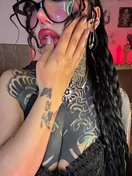 Musedreams online show from 06-18-26, 12:42