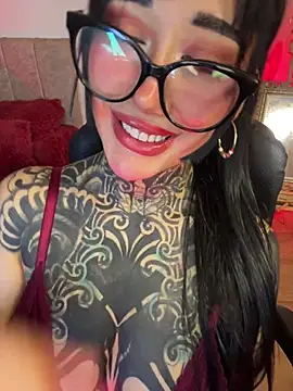 Musedreams online show from 04-11-26, 01:24