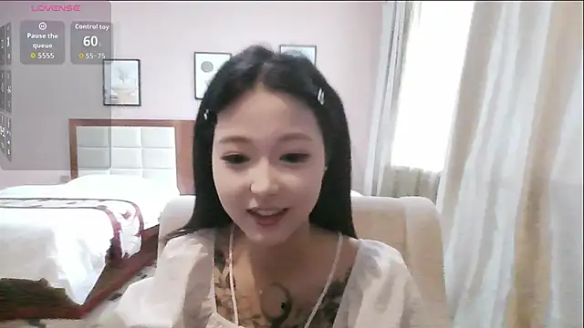 Snapshot of xiao-ruru chatting on 03-31-26, 10:28 xiao-ruru online show from 03-31-26, 10:28