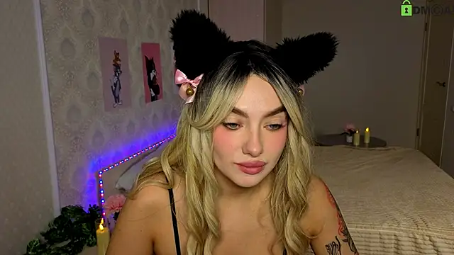 Emily Bloom 119 online show from 04-25-26, 08:06