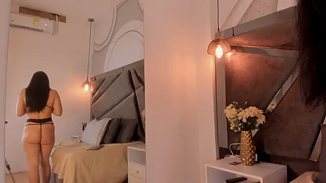 Chloee Parkerr online show from 04-27-26, 03:59