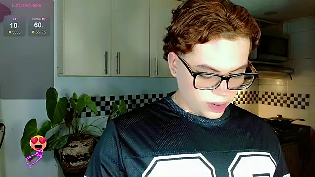 Snapshot of asmodeosexx chatting on 04-03-26, 03:02 asmodeosexx online show from 04-03-26, 03:02