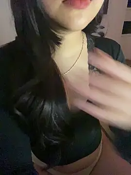 Rosecute11 online show from 04-06-26, 02:18