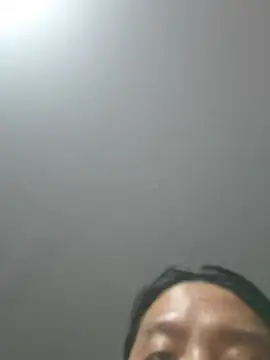 Snapshot of XRasee chatting on 04-05-26, 03:19 XRasee online show from 04-05-26, 03:19