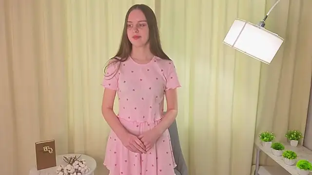 ShaunnaKorte online show from 04-06-26, 02:51