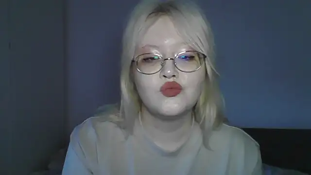 Snapshot of Elayne_Sweet chatting on 05-12-26, 06:10 Elayne Sweet online show from 05-12-26, 06:10